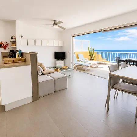 Apartment Atico Frente Mar *